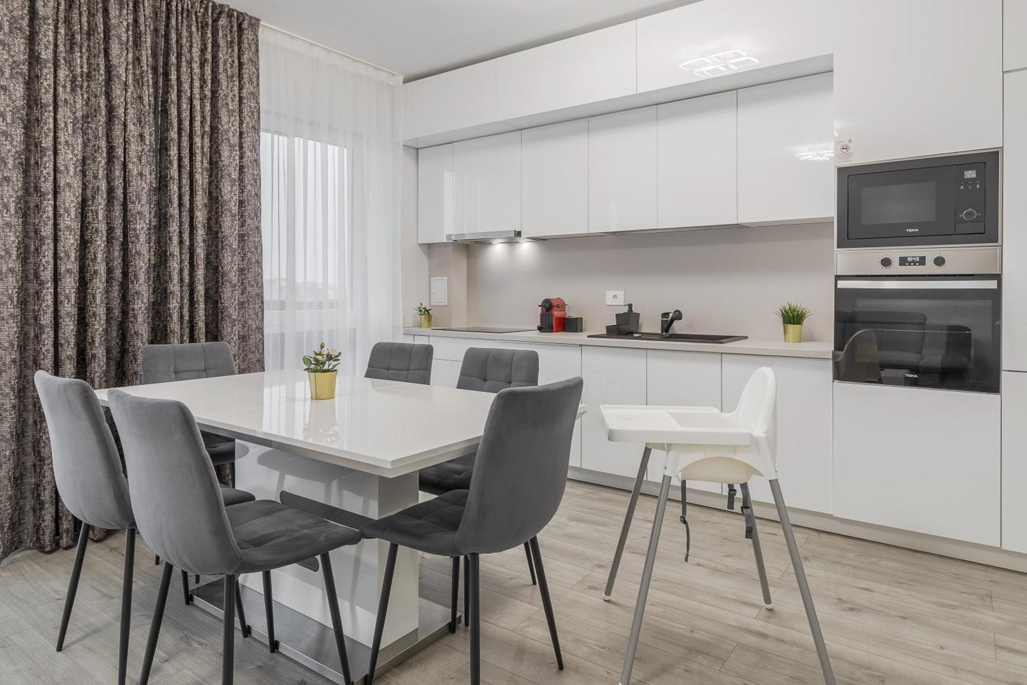 Pure Flat Apartment Oradea Exterior photo