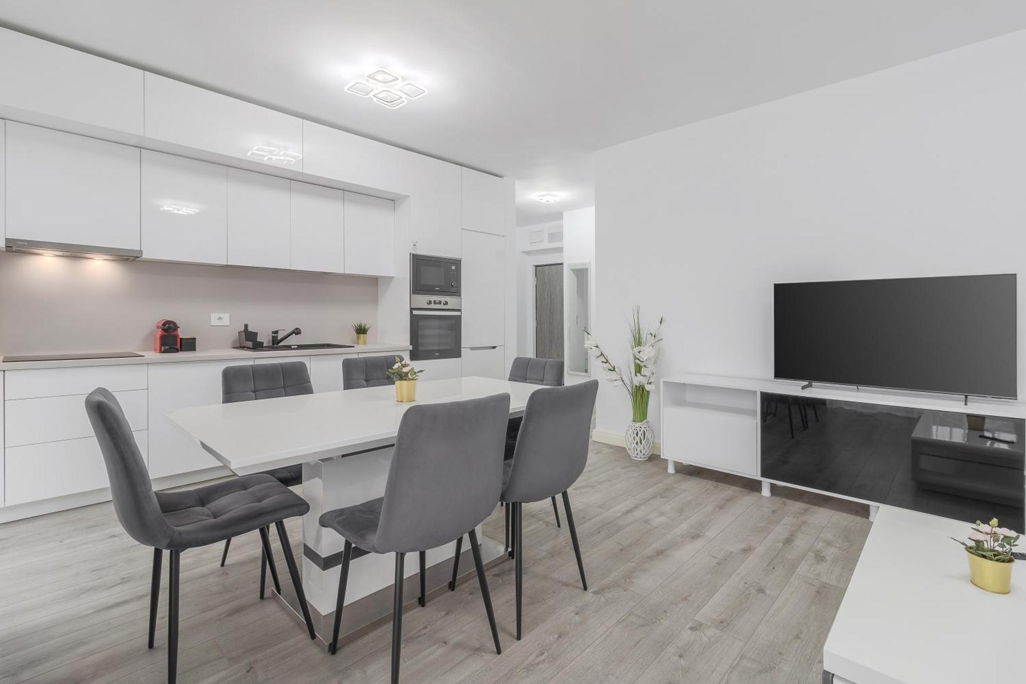 Pure Flat Apartment Oradea Exterior photo