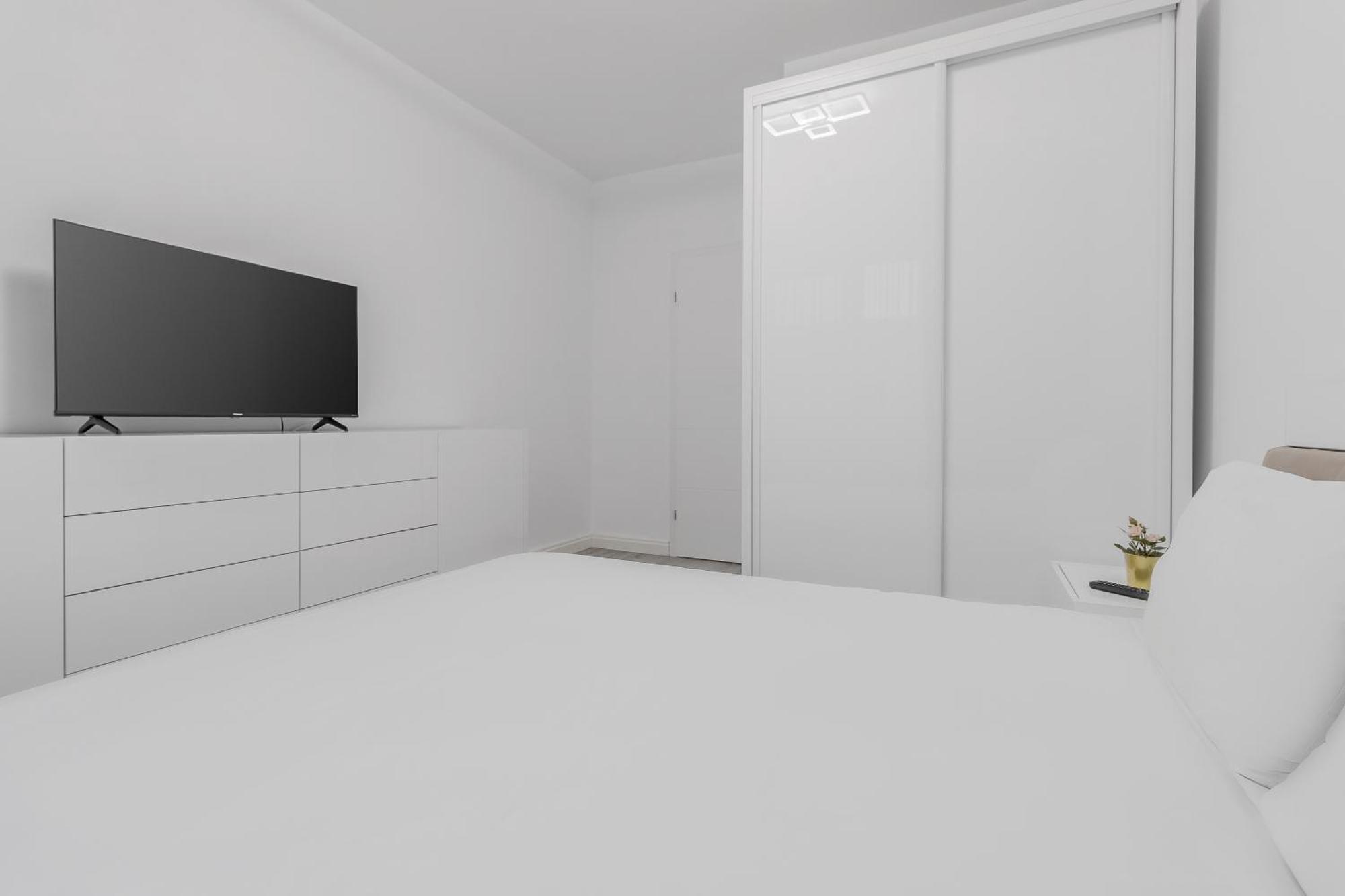 Pure Flat Apartment Oradea Exterior photo